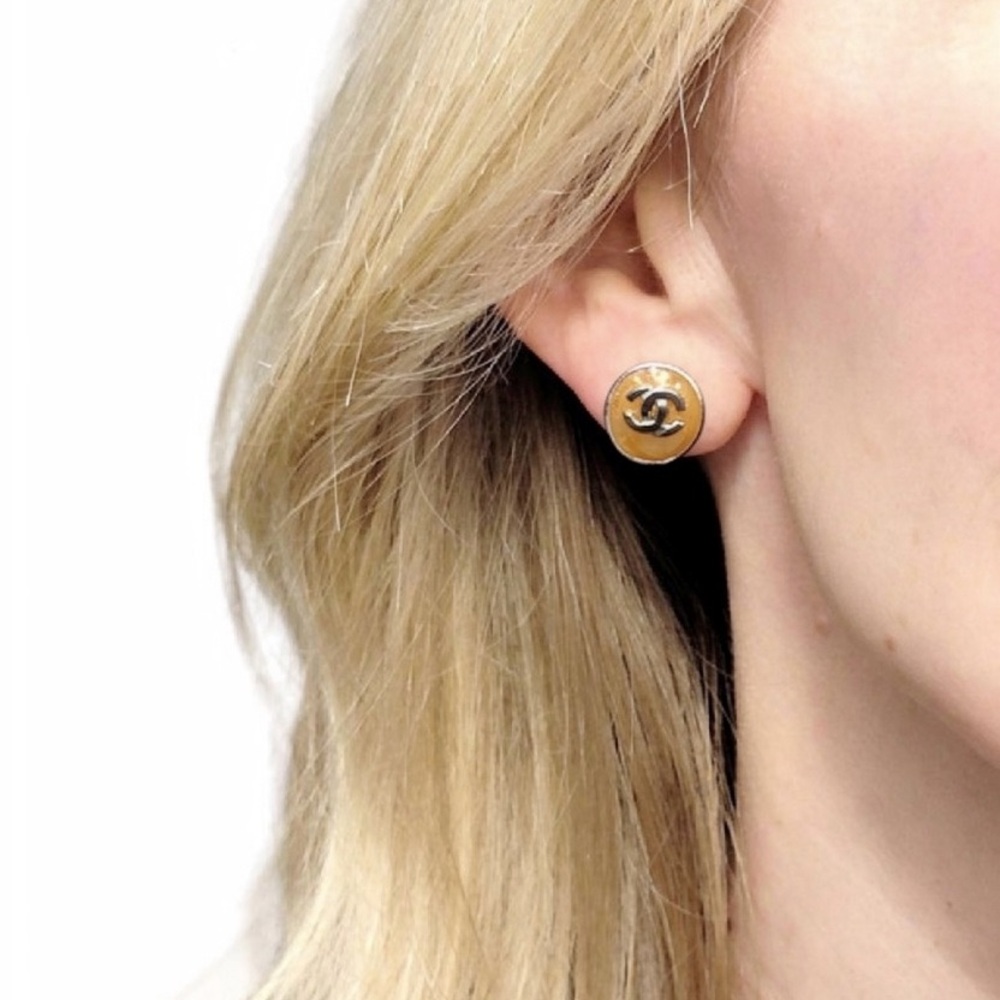 CHANEL Vintage Tan and Silver CC Logo Round Resin Stud Earrings